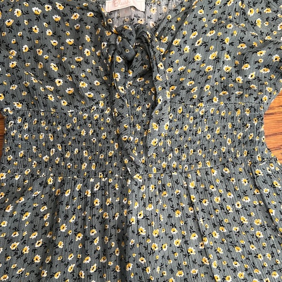 Blush BJ Floral Dress Like New - Picture 4 of 5